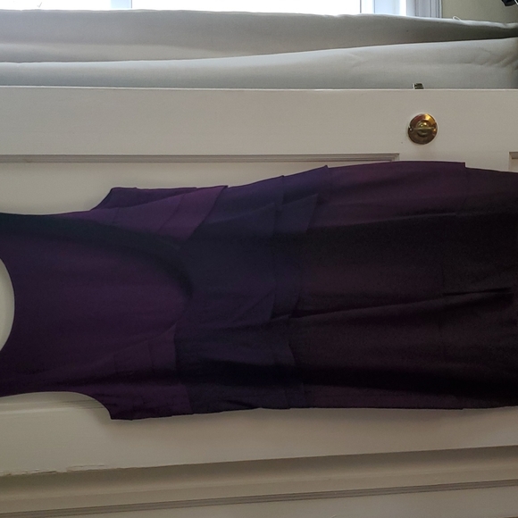 GOREGOUS, Vena Cava party dress in size 4 - Picture 6 of 8